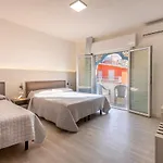 Hotel Maxim